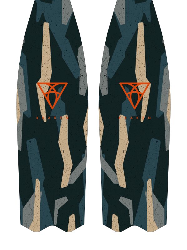 Blade SYM680 - Seven Seas Camo – Dark Blue - Medium Hard (4/5) Blade SYM680 - Seven Seas Camo – Dark Blue - Medium Hard (4/5)